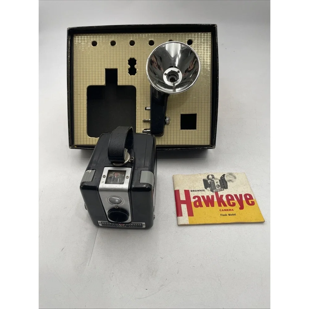 Vtg Kodak Brownie Hawkeye Outfit Camera w/Original Box w/Flash  Excellent Cond